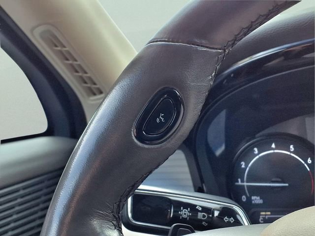 Used 2022 Lincoln Corsair AWD w/ Premium Package image 31