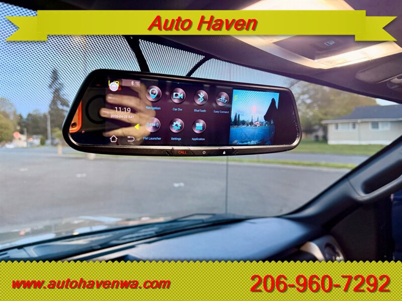 Used 2011 Ford F150 Lariat w/ Lariat Chrome Pkg AWD/4WD image 12