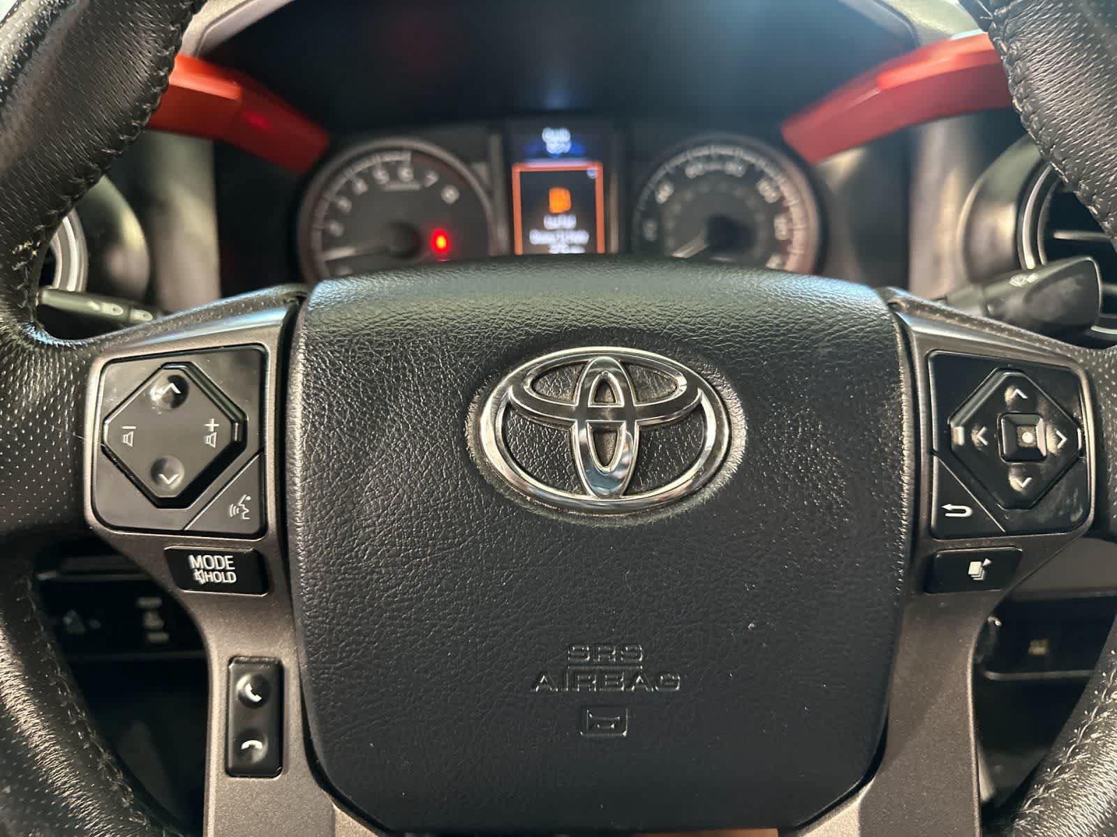 Used 2016 Toyota Tacoma TRD Sport w/ Towing Package RWD image 23