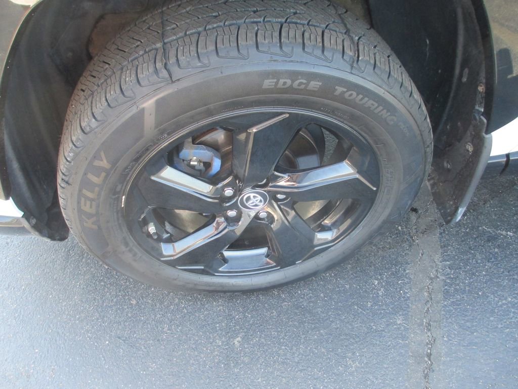 Used 2019 Toyota RAV4 XSE w/ XSE Weather Package image 14