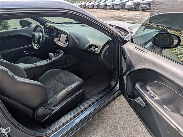 Used 2018 Dodge Challenger GT w/ GT Interior Package AWD/4WD image 12