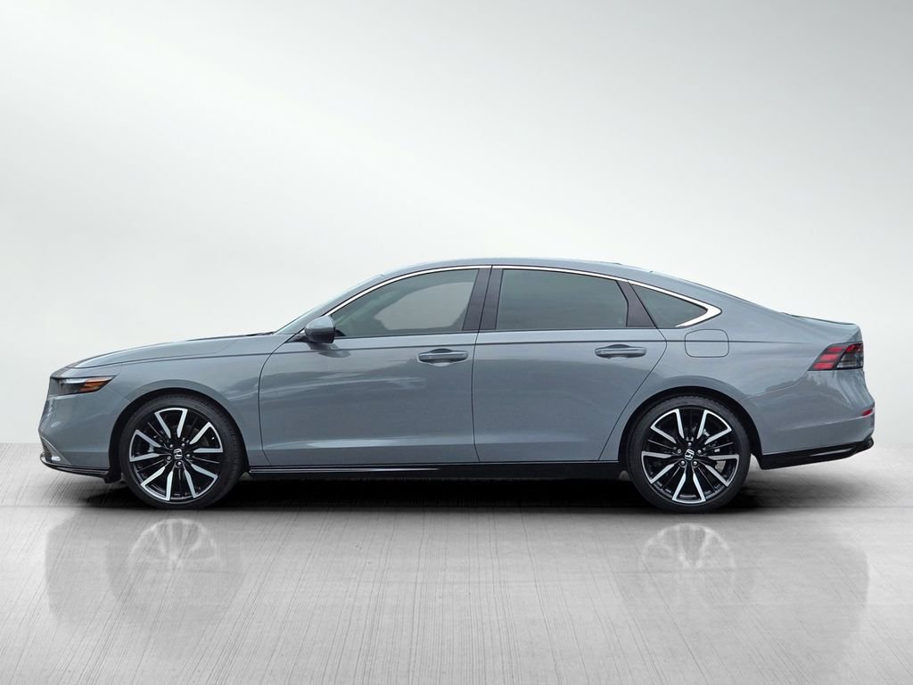 Used 2023 Honda Accord Touring image 8