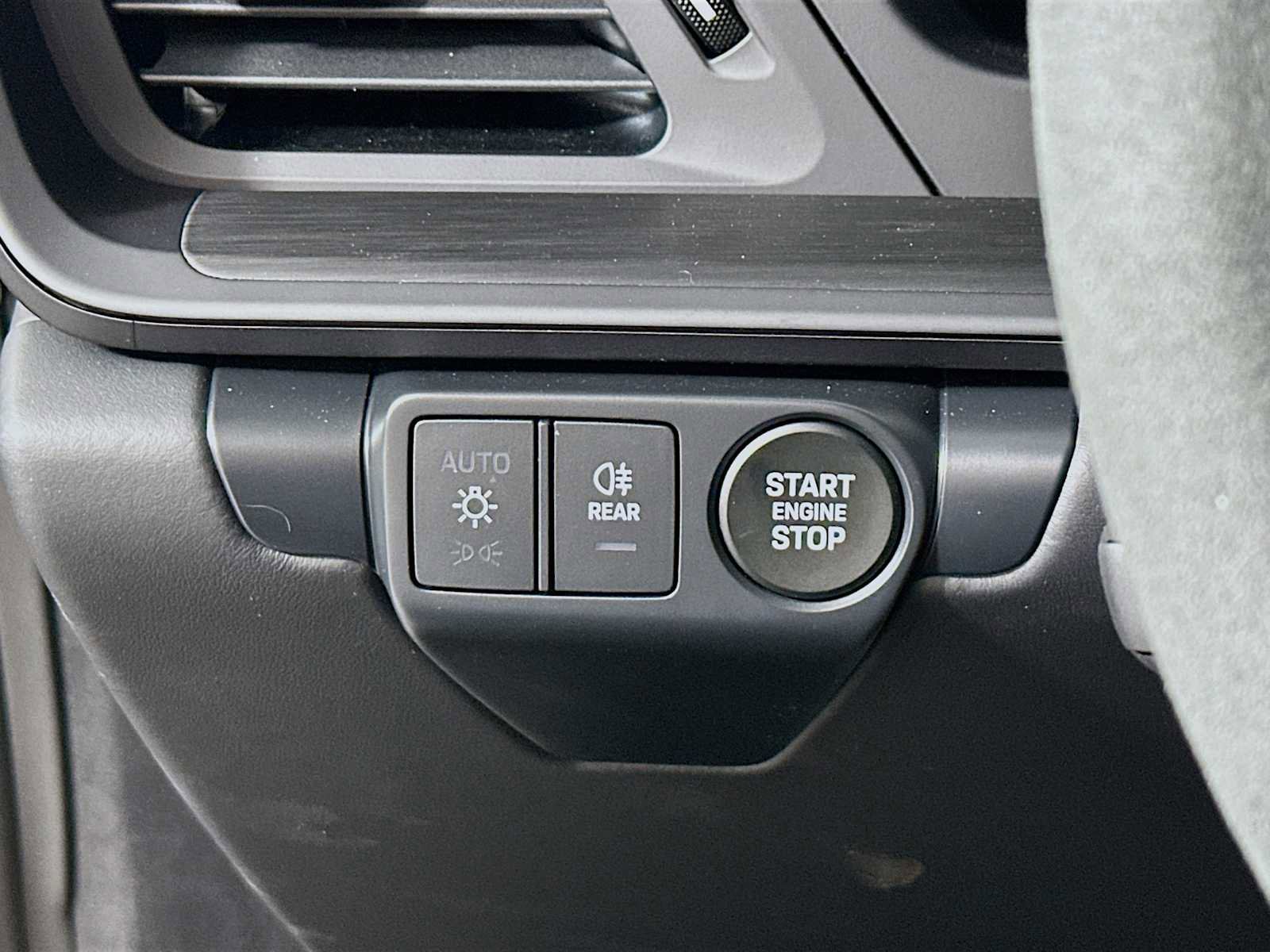 New 2026 Porsche 911 Carrera 4 GTS image 13