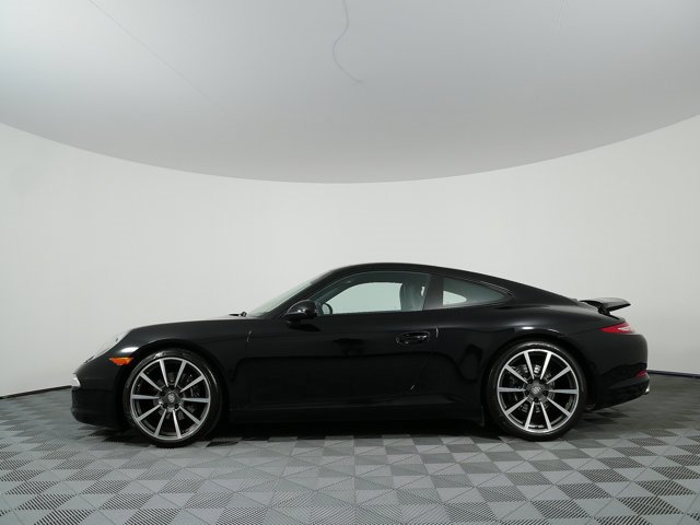 Used 2013 Porsche 911 Carrera RWD image 2