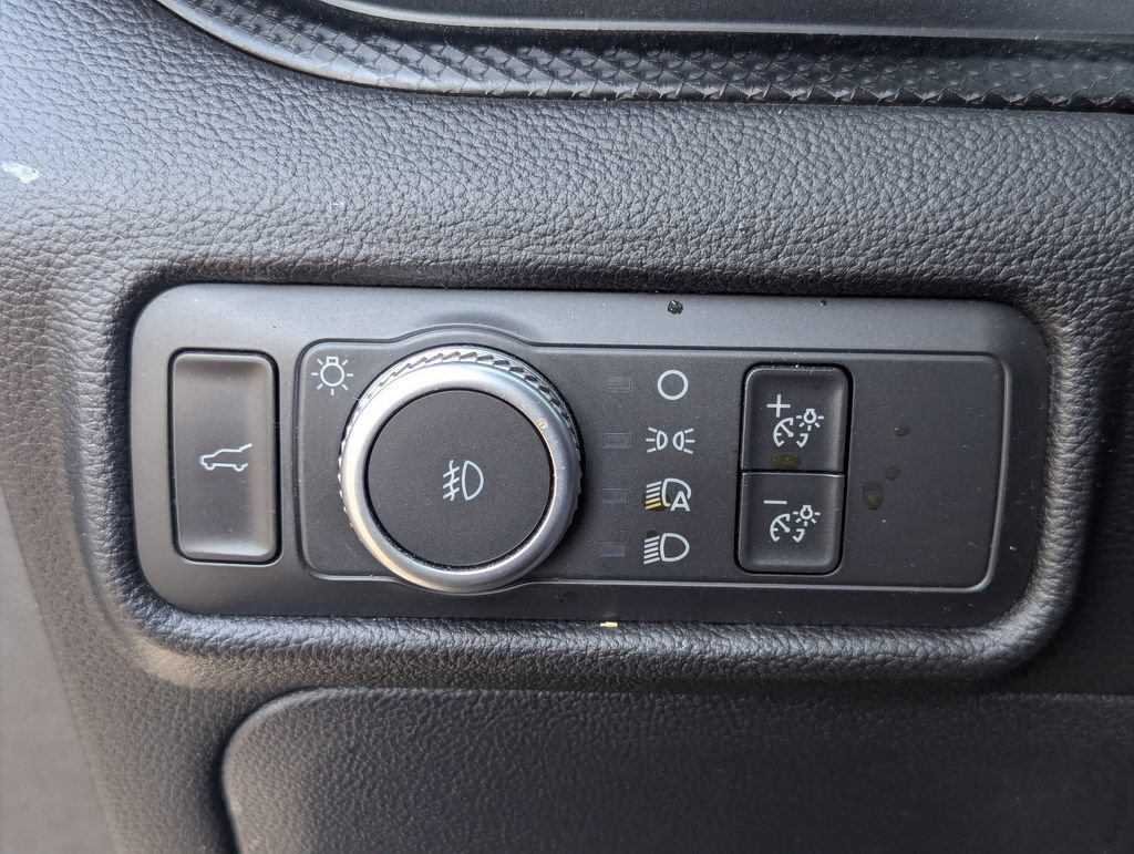 Used 2021 Ford Explorer ST w/ Equipment Group 401A AWD/4WD image 22