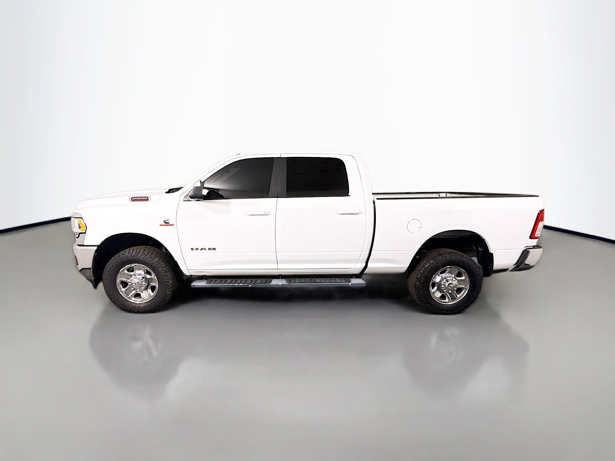 Used 2022 RAM 2500 Big Horn w/ Cold Weather Group image 6