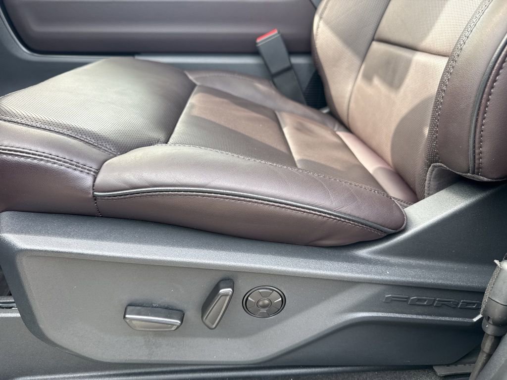 Used 2025 Ford Expedition Max Platinum w/ Platinum Ultimate Package image 25