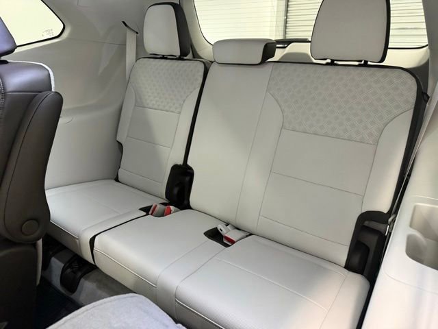 New 2026 GMC Acadia Denali w/ Super Cruise Package FWD image 14