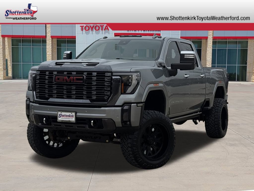 Used 2024 GMC Sierra 2500 Denali Ultimate AWD/4WD image 1