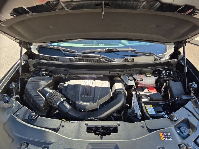 Used 2026 GMC Acadia AT4 w/ Luxury Package AWD/4WD image 33