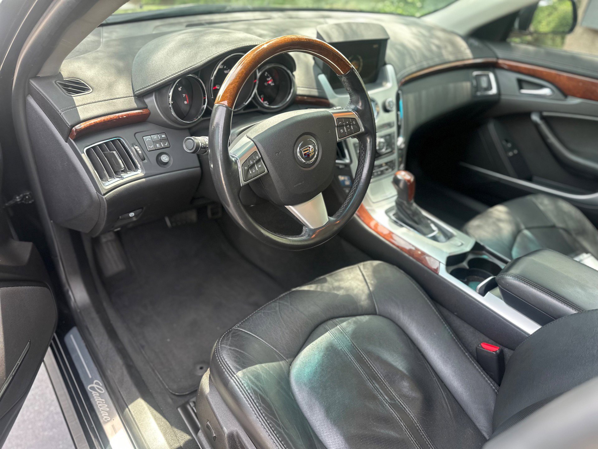 Used 2009 Cadillac CTS 3.6 AWD image 22