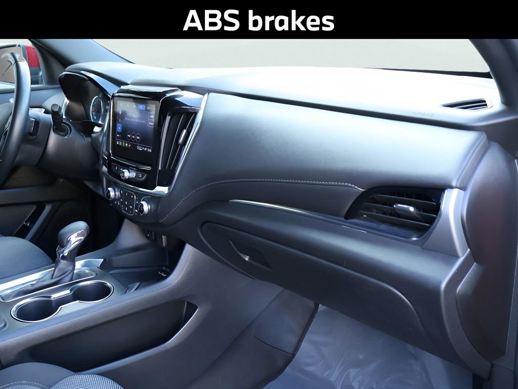 Used 2023 Chevrolet Traverse LT image 12