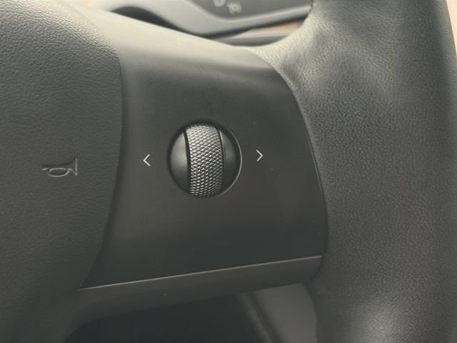 Used 2023 Tesla Model 3 Standard Range RWD image 8