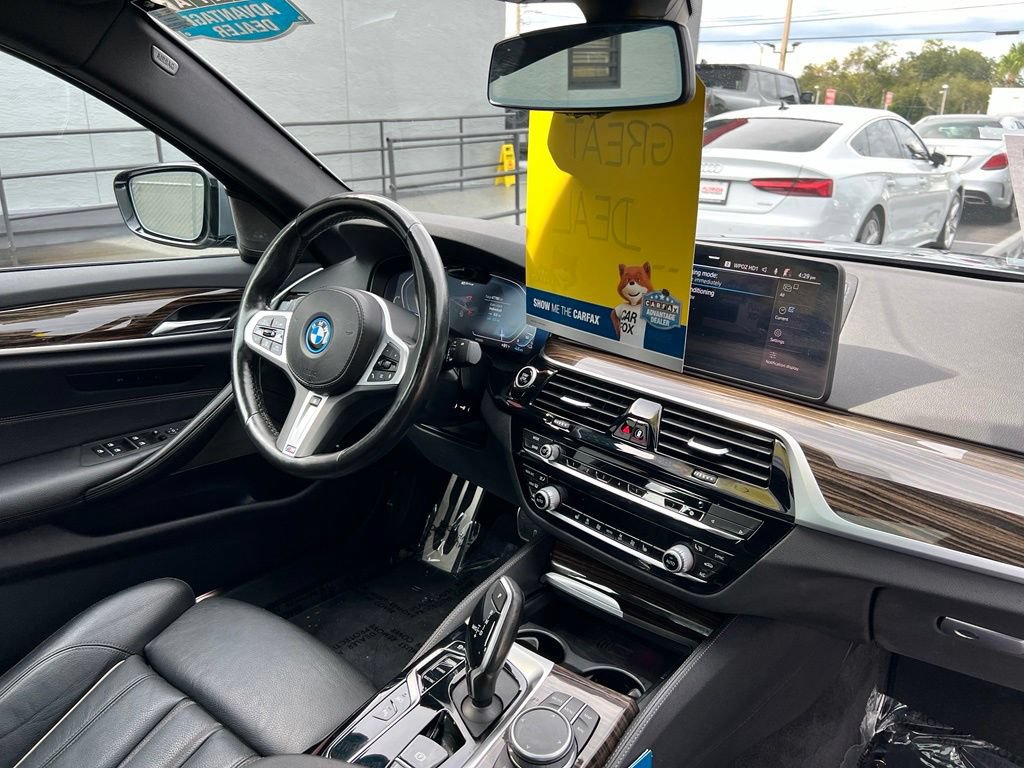 Used 2022 BMW 530e xDrive w/ Premium Package AWD/4WD image 79