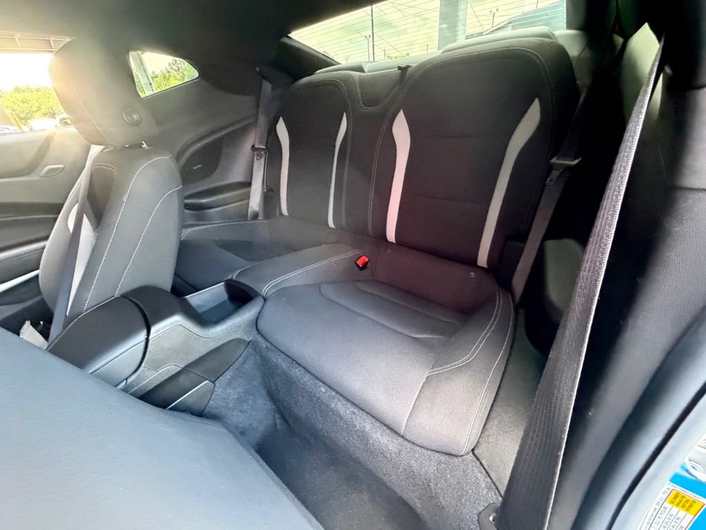 Used 2022 Chevrolet Camaro LT RWD image 28