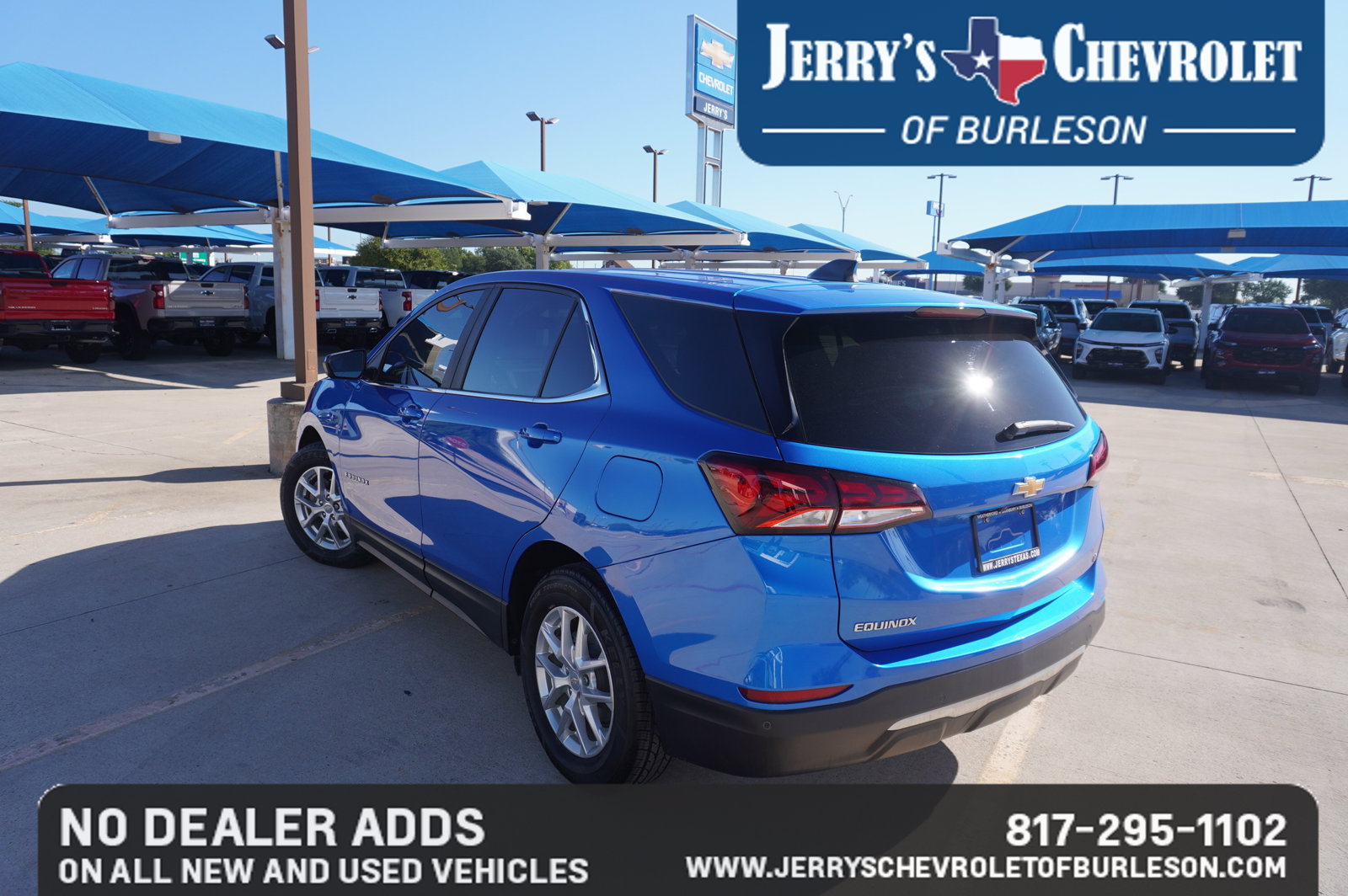Used 2024 Chevrolet Equinox LT w/ LPO, Floor Liner Package FWD image 5