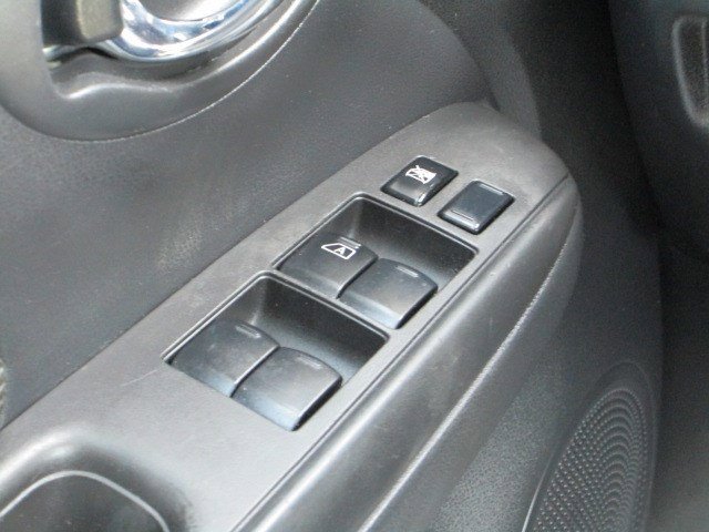 Used 2019 Nissan Versa SV image 14