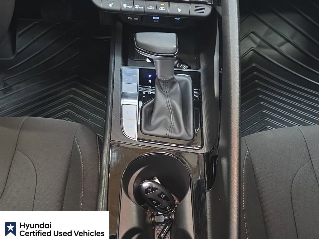 Certified 2025 Hyundai Elantra SEL FWD image 24