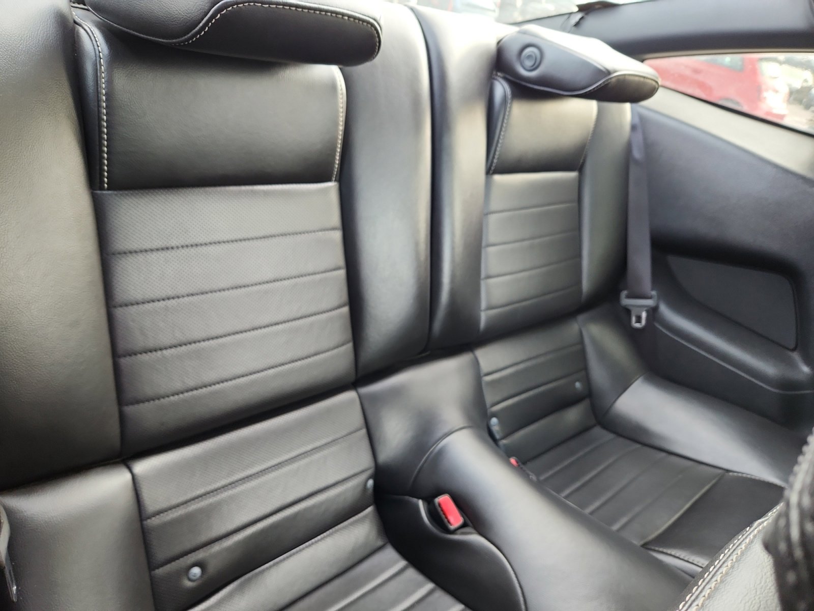 Used 2014 Ford Mustang GT Premium image 18