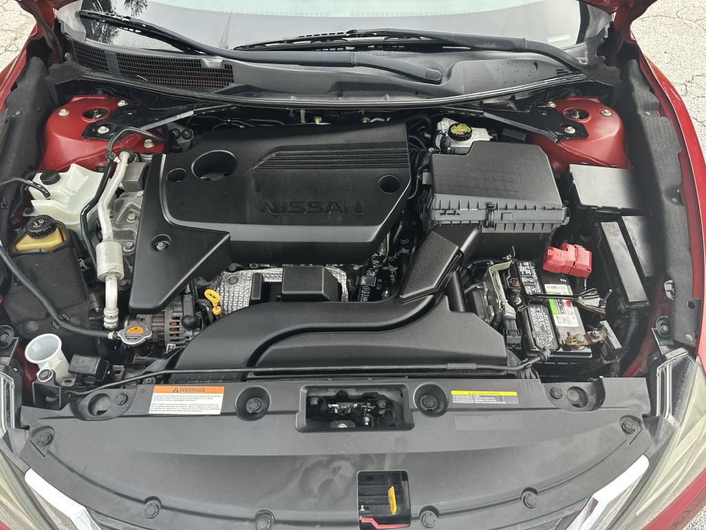 Used 2018 Nissan Altima 2.5 SR w/ SR Special Edition FWD image 4