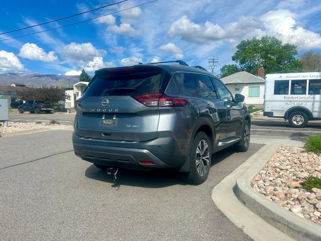 Used 2023 Nissan Rogue SL w/ SL Premium Package AWD/4WD image 4