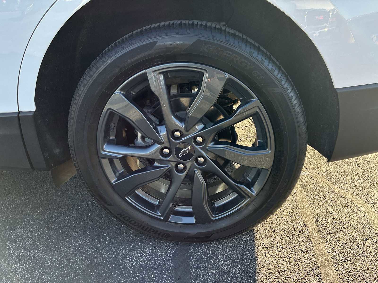 Used 2022 Chevrolet Equinox RS w/ LPO, Floor Liner Package image 31