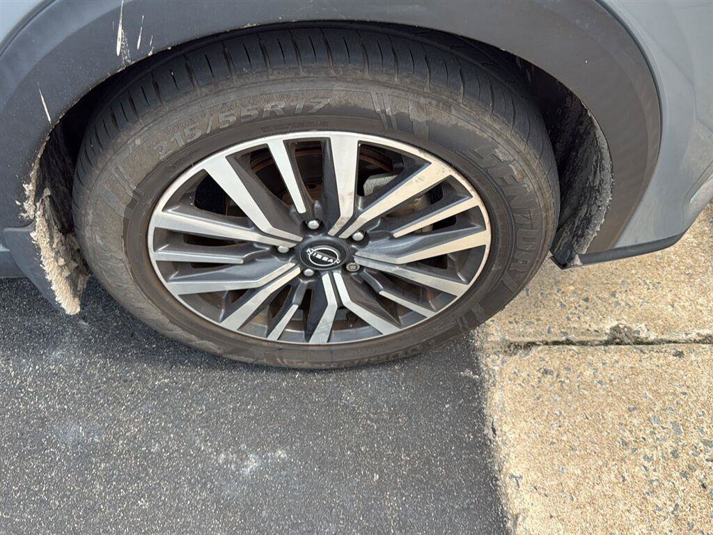 Certified 2023 Nissan Kicks SV FWD image 10