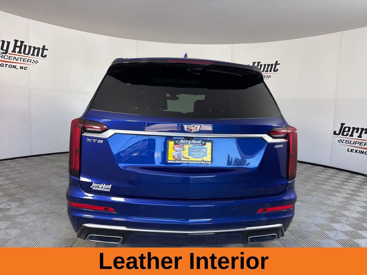 Used 2025 Cadillac XT6 Premium Luxury image 6