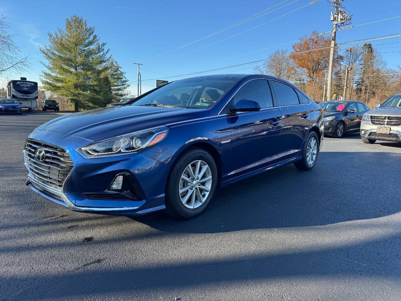 Used 2019 Hyundai Sonata SE FWD image 2