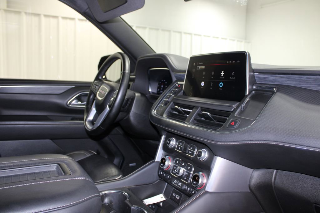 Used 2023 GMC Yukon XL SLT w/ SLT Luxury Package RWD image 38