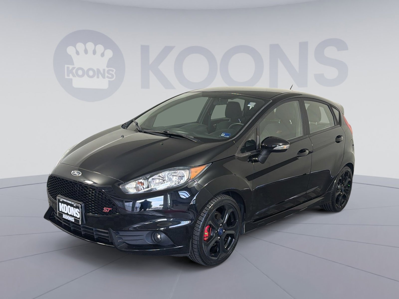 Used 2018 Ford Fiesta ST FWD image 1