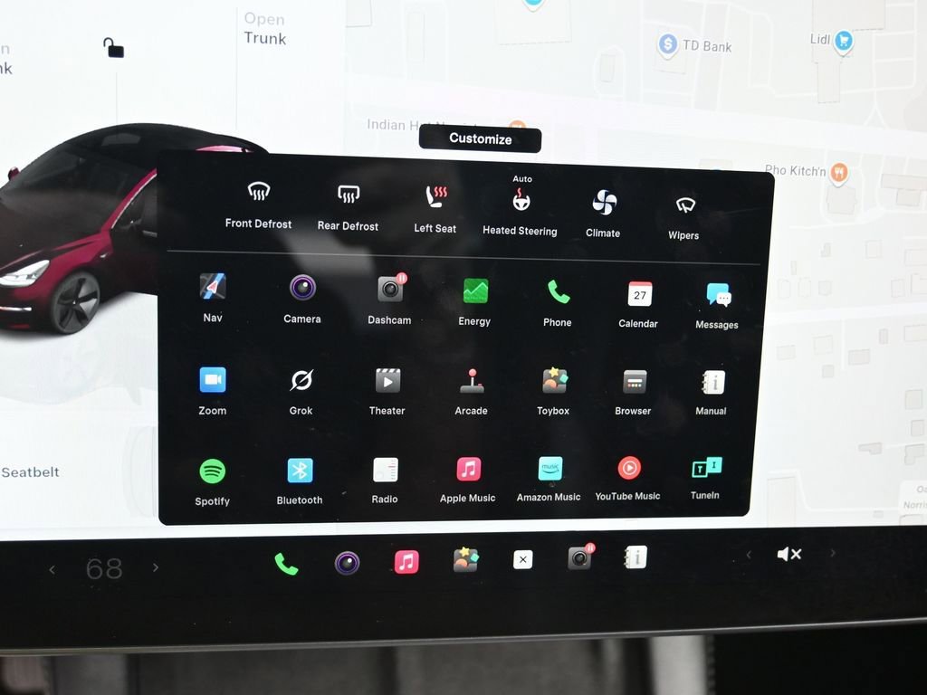 Used 2023 Tesla Model 3 Standard Range image 31