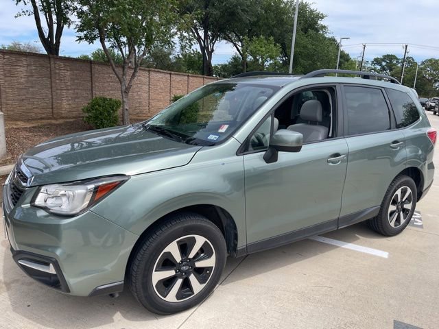 Used 2018 Subaru Forester 2.5i Premium AWD/4WD image 6