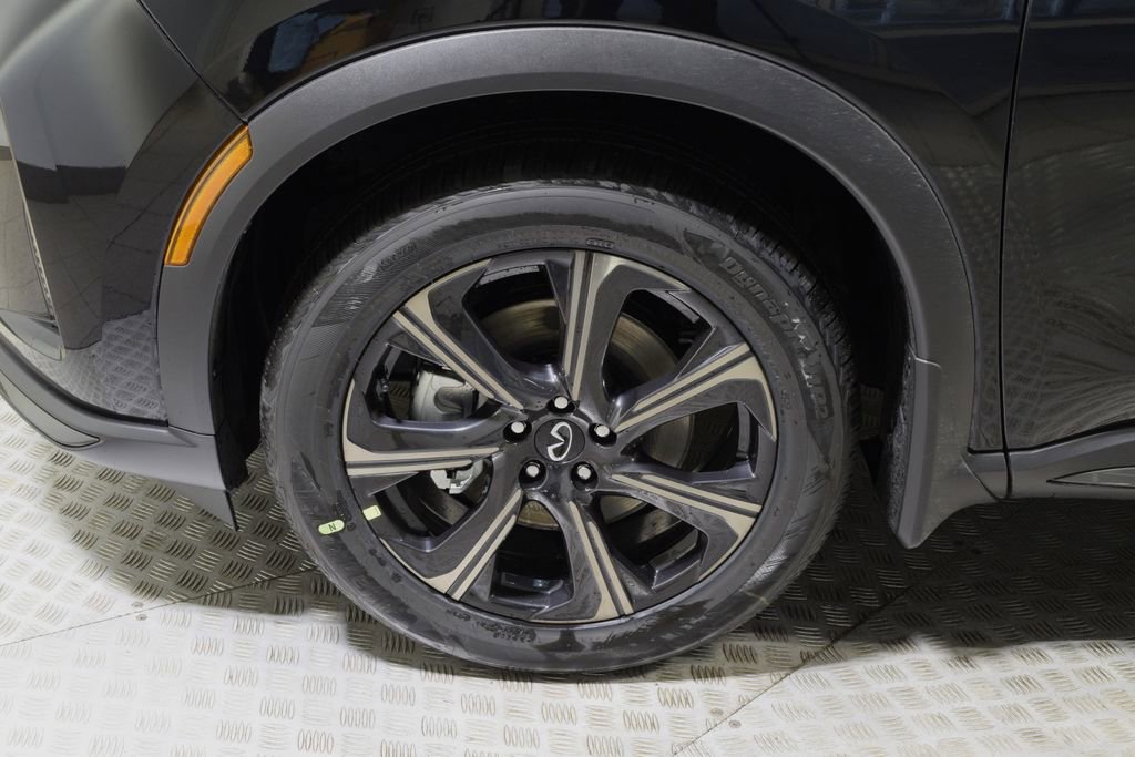 New 2026 INFINITI QX60 Autograph w/ Dark Cargo Package image 9