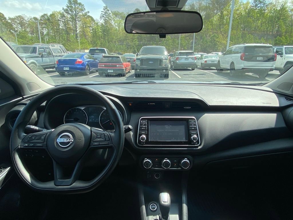 Used 2023 Nissan Kicks S image 25