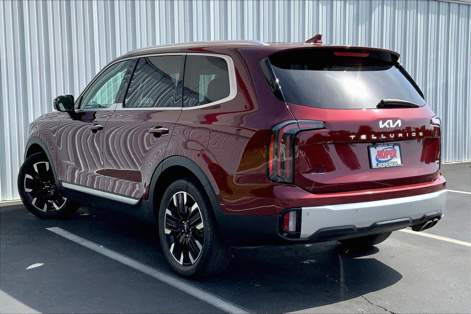 Used 2023 Kia Telluride SX image 10