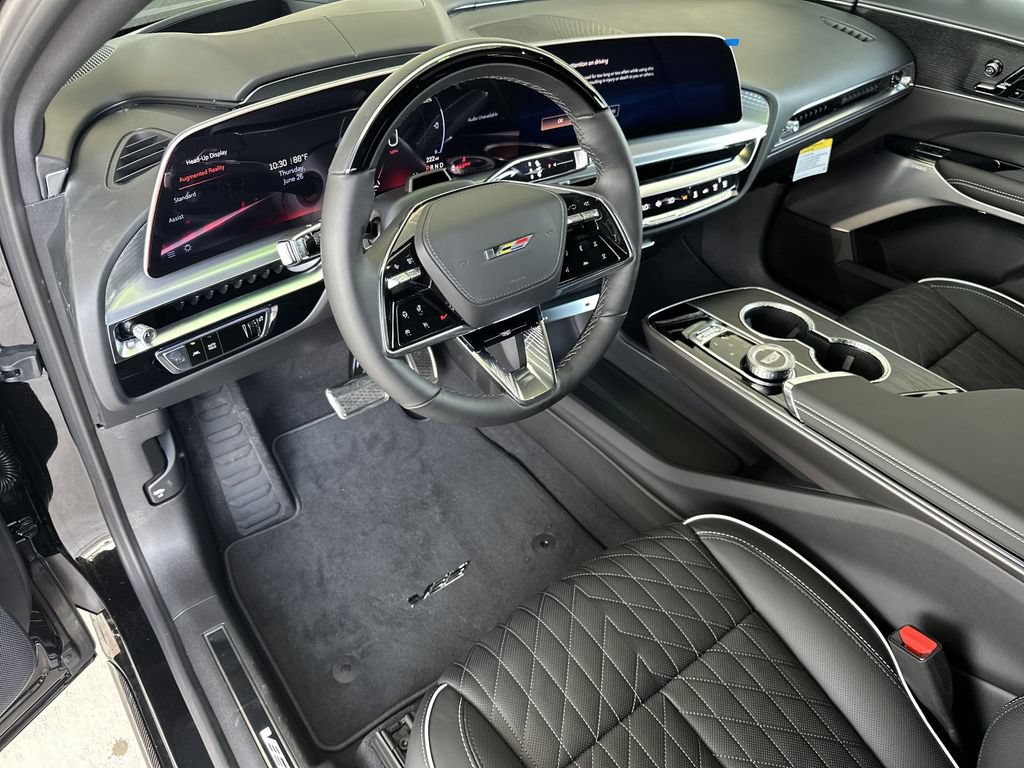 New 2026 Cadillac Lyriq V w/ Exterior Carbon Fiber Package AWD/4WD image 15