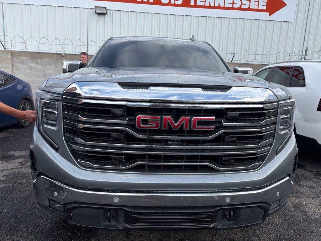 Used 2024 GMC Sierra 1500 SLT w/ SLT Premium Plus Package AWD/4WD image 2