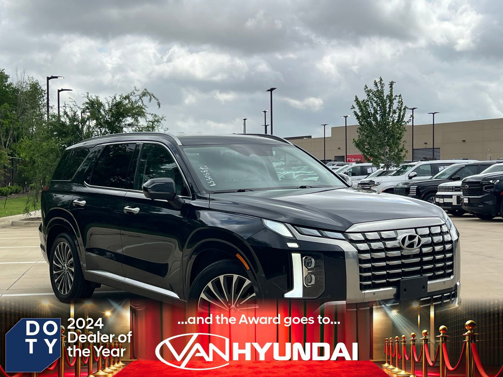 Used 2024 Hyundai Palisade Calligraphy AWD/4WD image 1