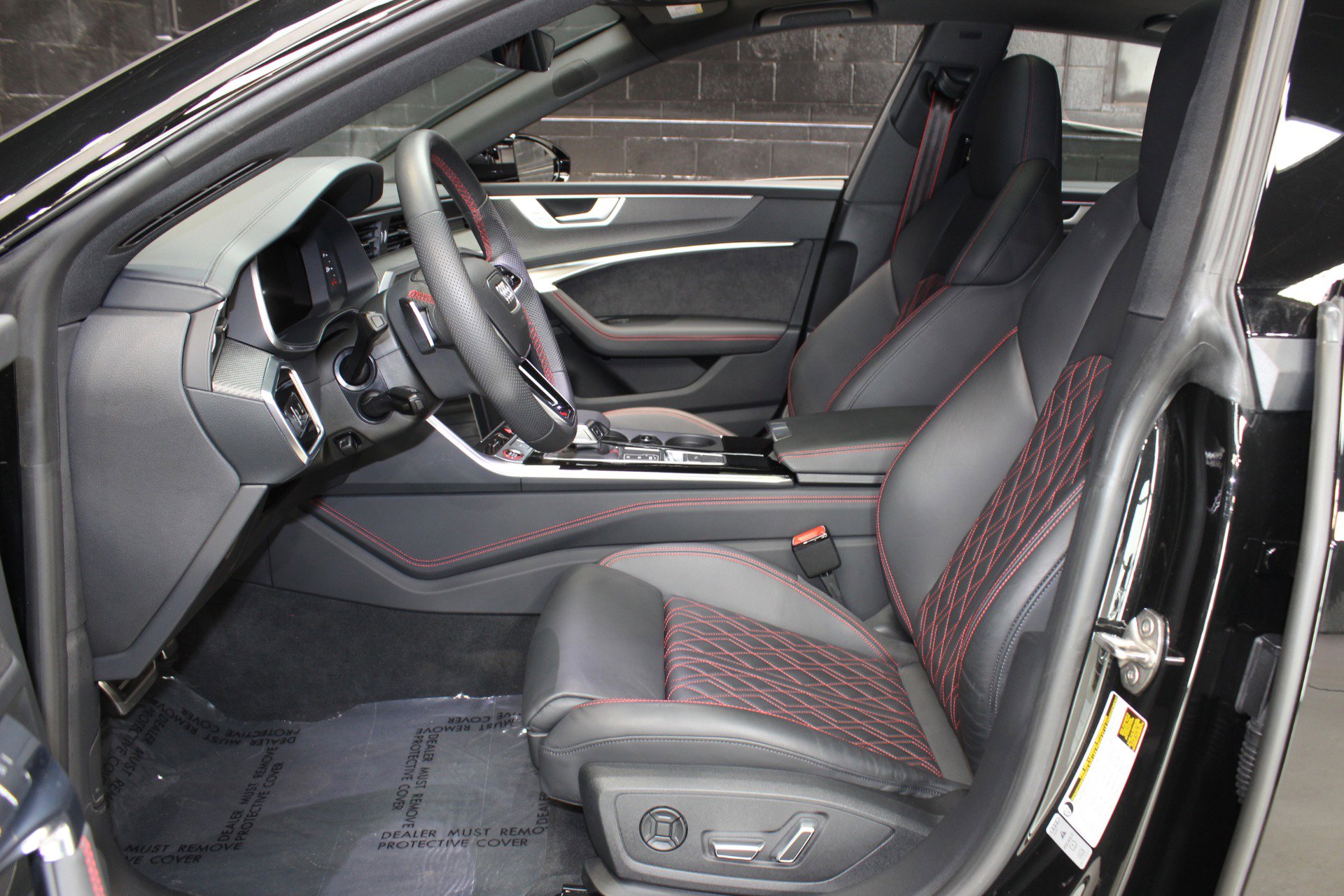 Used 2025 Audi S7 Premium Plus image 30