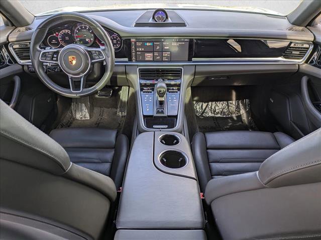 Used 2017 Porsche Panamera 4S image 19