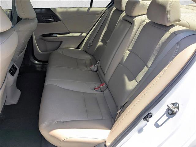 Used 2017 Honda Accord EX-L image 18