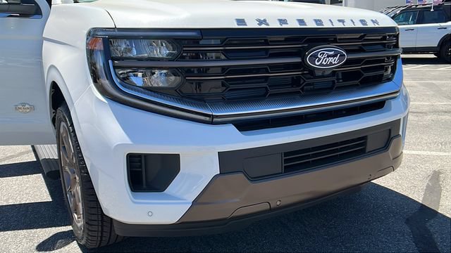 New 2027 Ford Expedition Max King Ranch AWD/4WD image 11