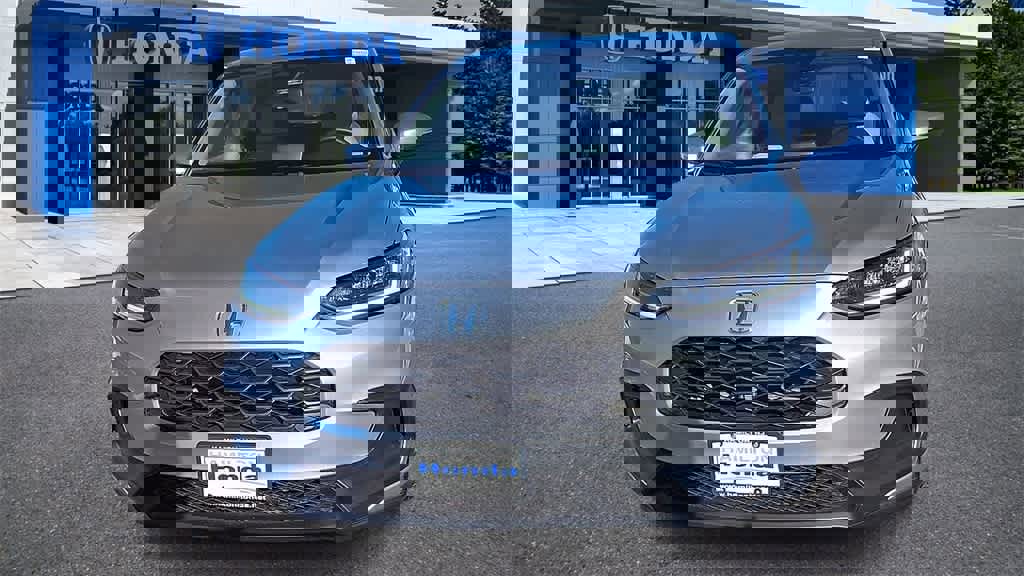 Certified 2026 Honda HR-V LX image 3