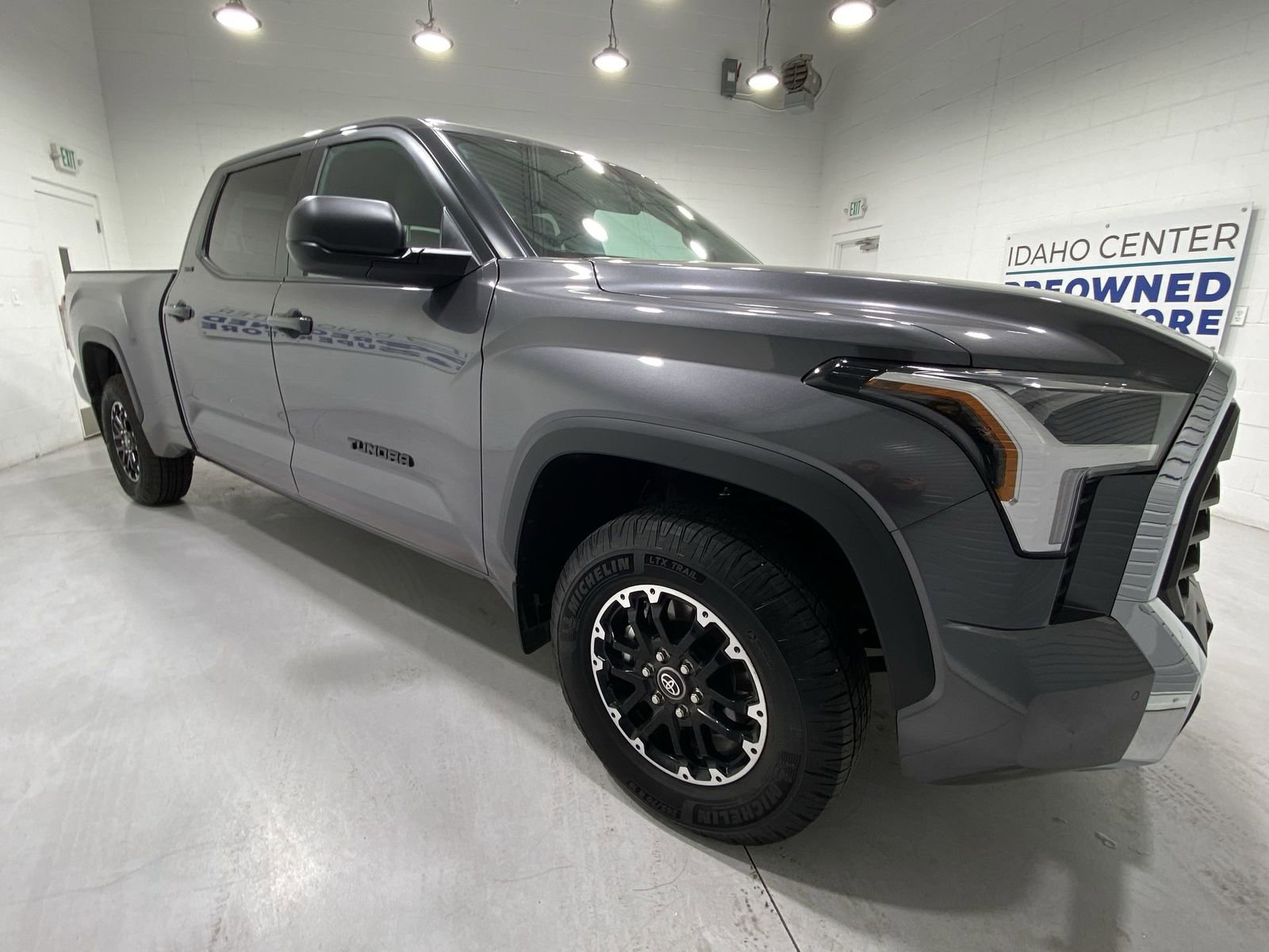 Used 2025 Toyota Tundra SR5 w/ TRD Off-Road Package AWD/4WD video 2
