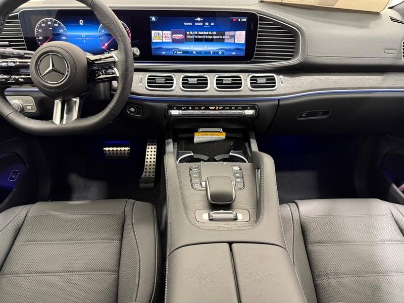 New 2026 Mercedes-Benz GLS 450 4MATIC image 6