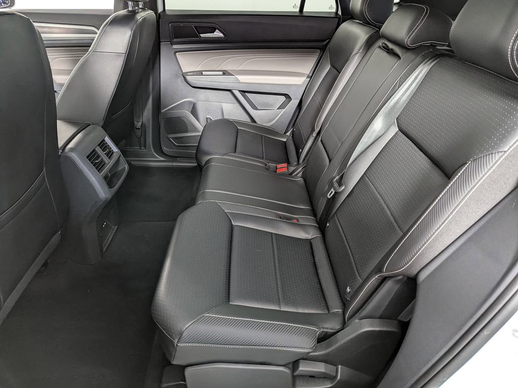 Used 2022 Volkswagen Atlas Cross Sport SEL AWD/4WD image 44