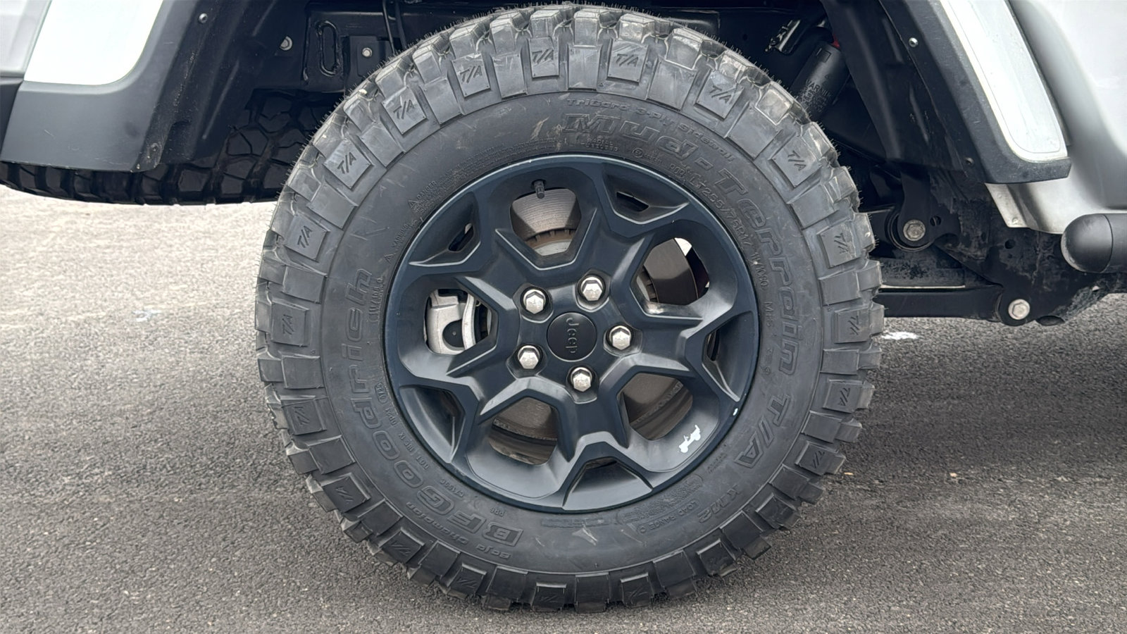 Used 2023 Jeep Gladiator Willys image 32