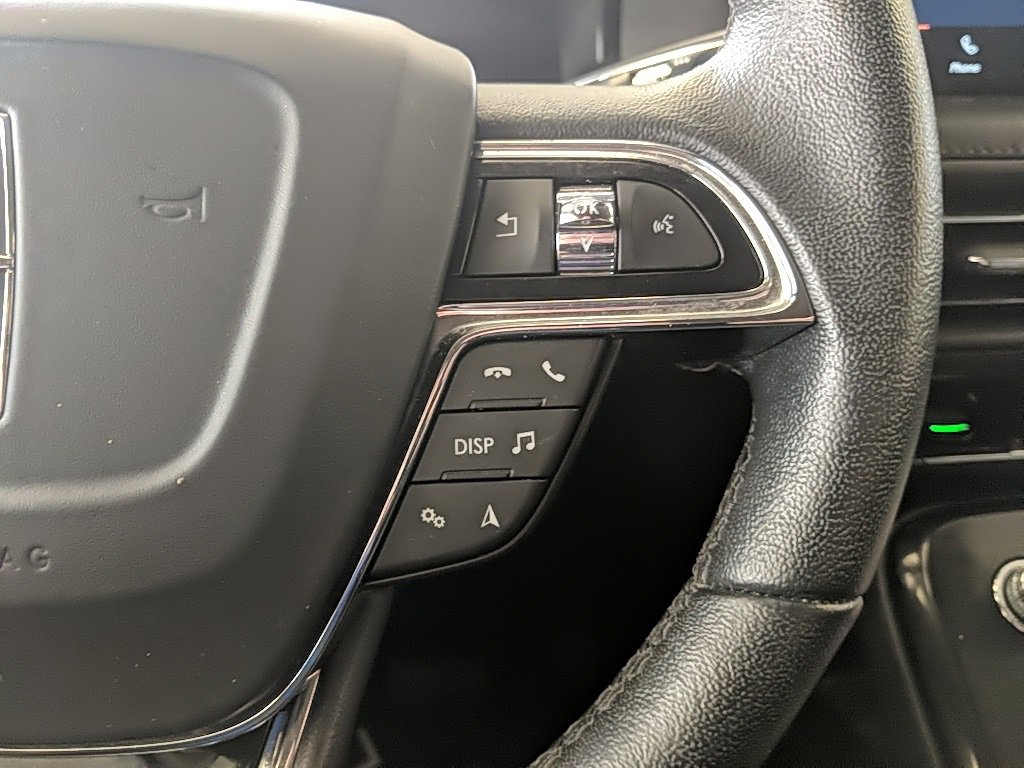 Certified 2022 Lincoln Nautilus AWD w/ Premium Package image 15