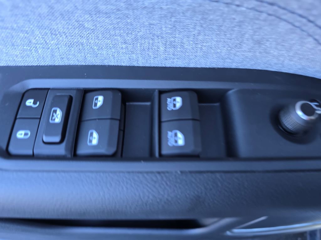 New 2026 Jeep Compass Latitude image 27